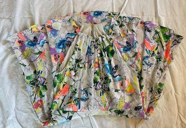 Express Floral High Neck Dress – Watercolor Print, A-Line Fit & Flare, Size 8 - Image 5