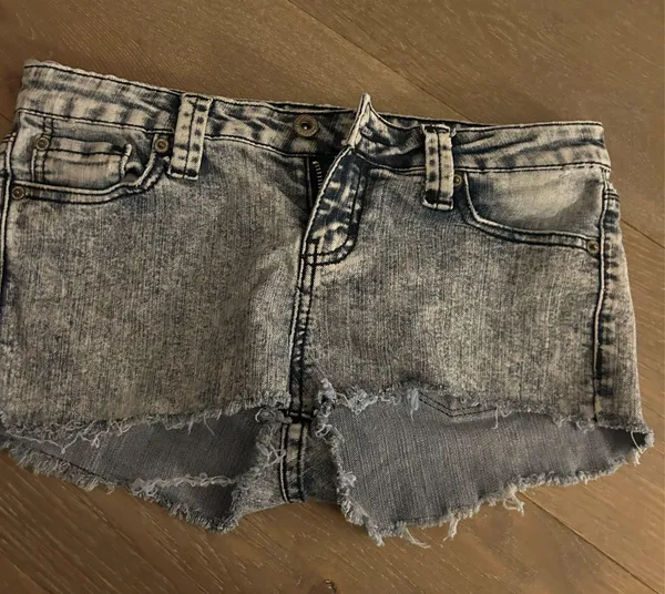 Blue Asphalt Shorts Jean - Image 2