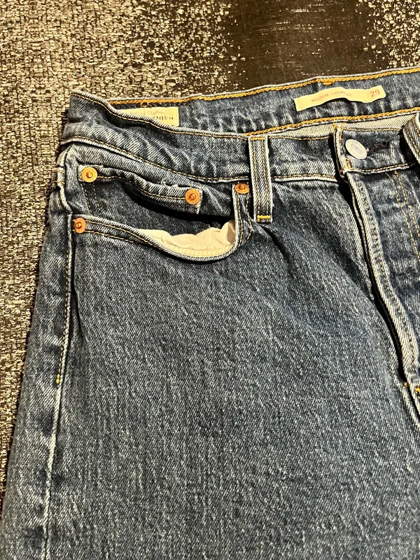 Womens 29"x25" Levi Strauss Big "E" Wedgie Straight Button Up Jeans - Image 4