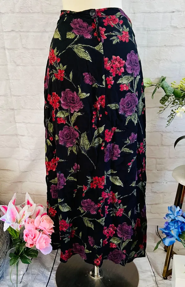 Ellen Figg Floral Skirt - Image 6