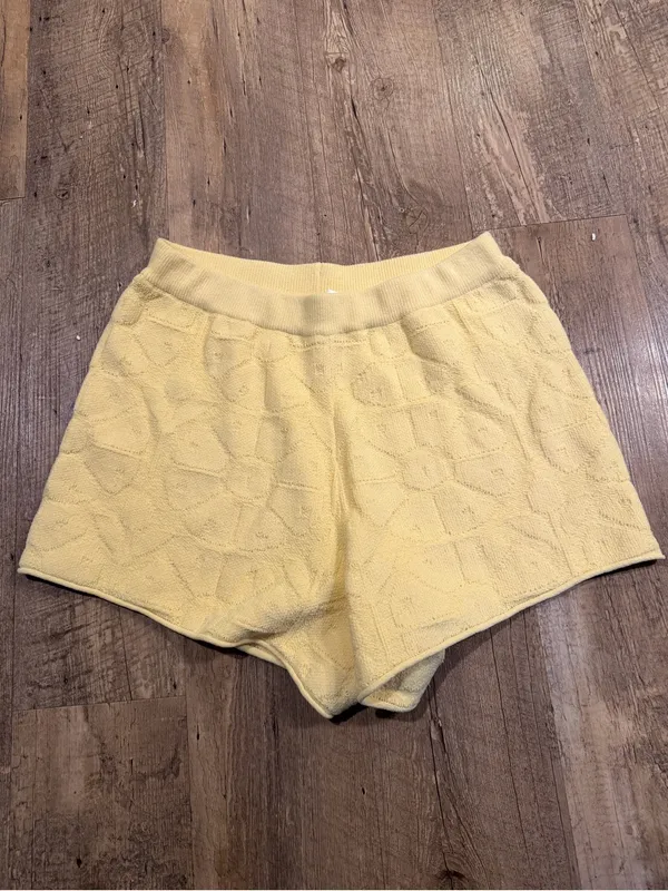 Roller Rabbit X Target Yellow Knit High-Waist Floral-Texture Shorts - Image 2