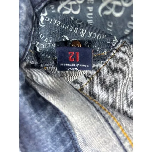 Rock & Republic Women Size 12 Bootcut Blue Jeans Medium Wash Embellished Pockets - Image 9
