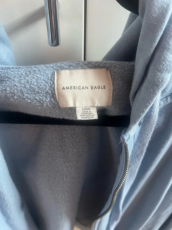 American Eagle Cropped Jacket - Image 3