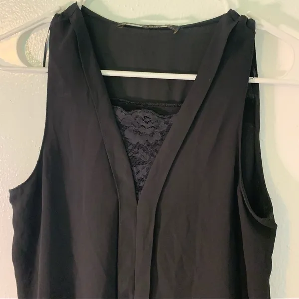 Zara Women's Size XS Sleeveless Blouse Black‎ V-Neck Lace Underlay Cape Back - Image 3