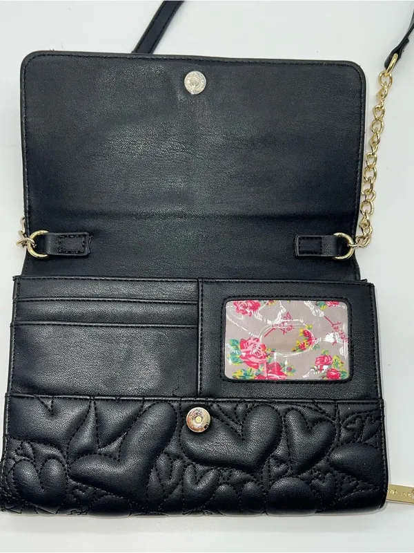 Betsey Johnson Black Vegan Leather Shoulder Bag organized Like a Wallet on Chain - Image 5