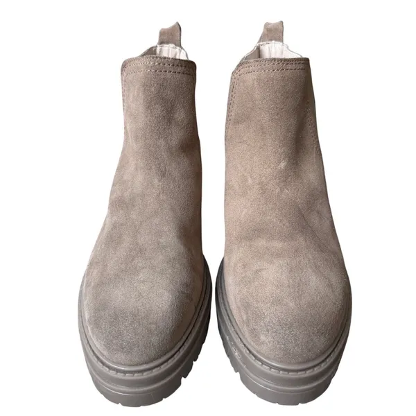 Steve Madden Marceline Taupe Suede Lug Sole Chelsea Ankle Boots Womens 10 - Image 3