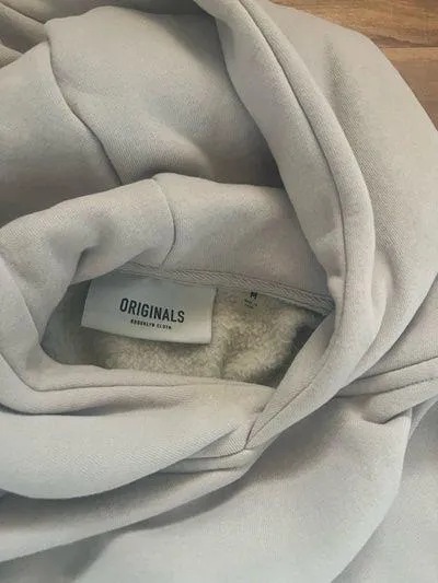 Originals sweatshrit tan - Image 3