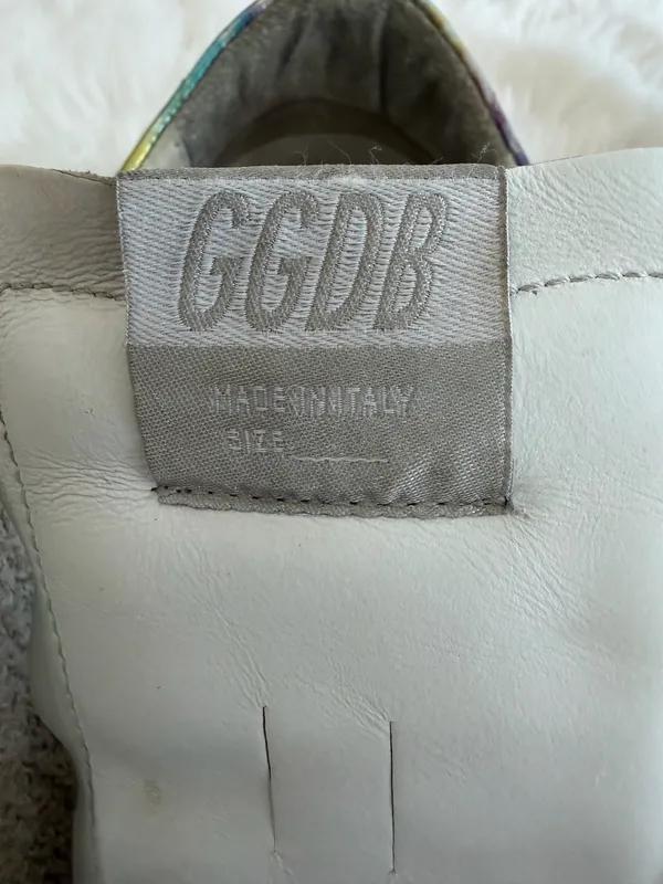 Golden Goose Superstar Sneakers - Image 9