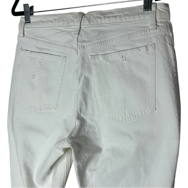 Abercrombie & Fitch Skinny High Rise White Distressed Jeans Size 30 / 10 Short - Image 4
