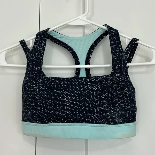 Lululemon Size 4 Turquoise Blue Splendour Racerback Sports Bra - Image 7
