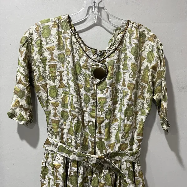 Vintage Handmade 60s Midi Dress with Belt Sz 8 Vase‎ Pattern Short Sleeve Zipper - Image 5