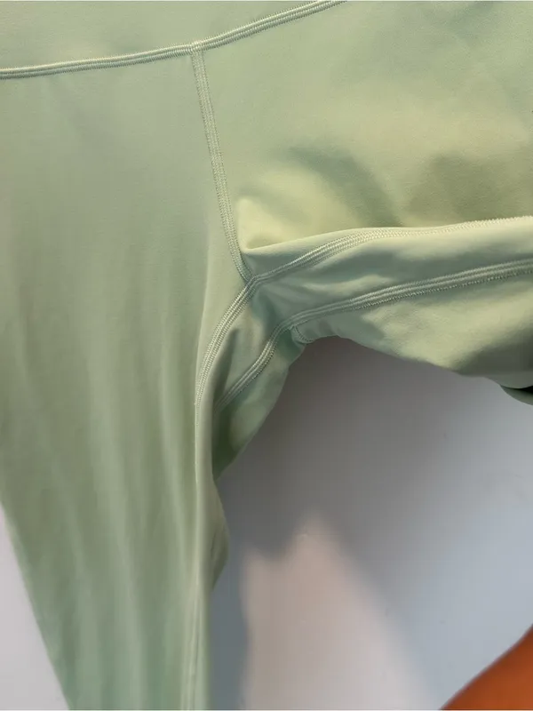 Lululemon Align High-Rise Pant 25" Desert Green size 8 - Image 6