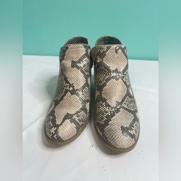 Fergie snakeskin bootie size 8‎ 1/2 Tan - Image 2