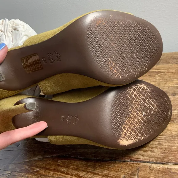 Tory Burch green suede open-toe ankle‎ strap heels size 8 - Image 6