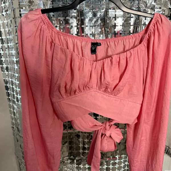 Windsor Coral Off-Shoulder Blouse with Tie-Front - Image 4