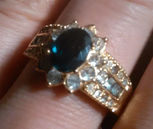 Simulated Emerald and White Crystal Gold Plate Ring (Size 10) - Image 6