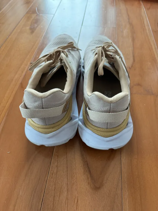 Hoka Elevon 2 Cream/Gold - Image 5