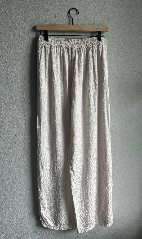 Venti6 Cream Jacquard Animal Print Wide Leg Flowy Pants - Image 3