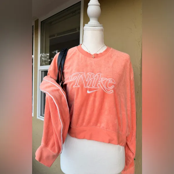 Nike Women's Vibrant Coral Hoodie - Image 3