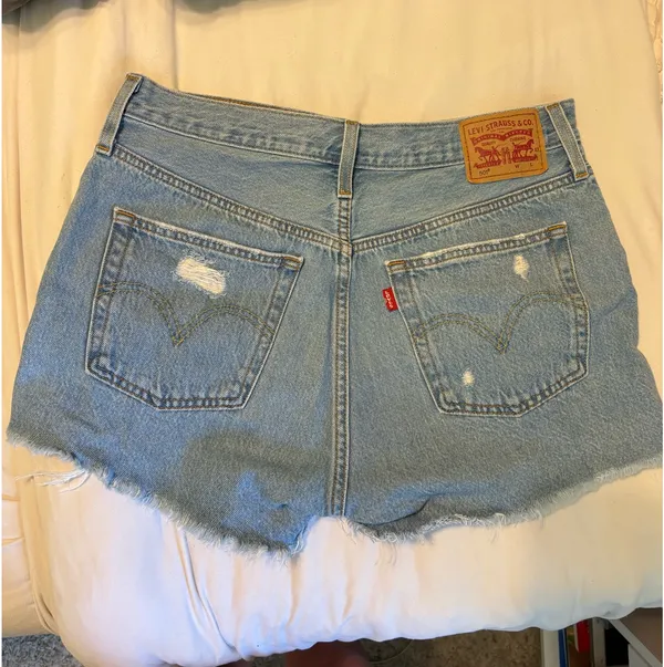 Levi’s 501 Shorts - Image 3
