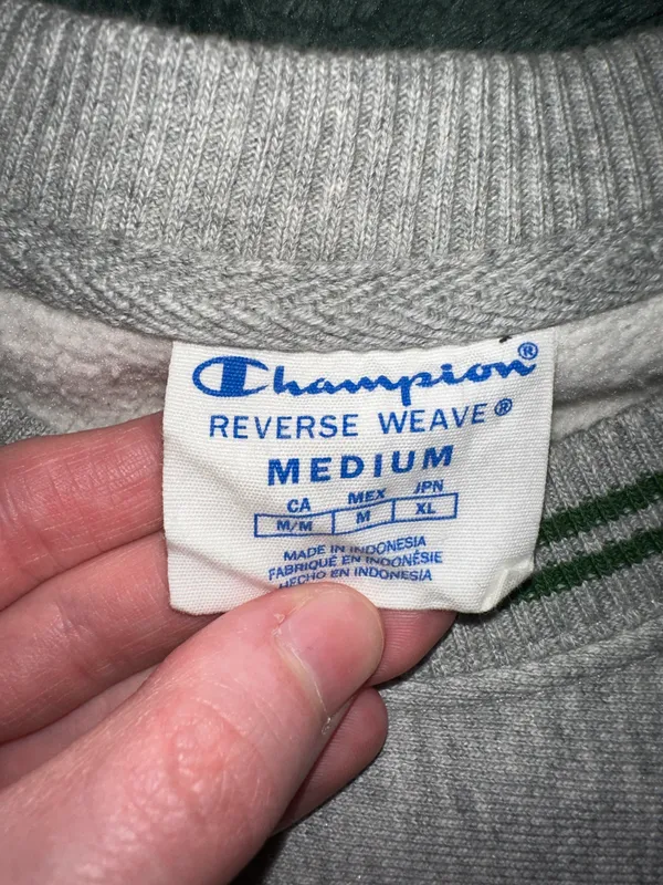 Champion Vintage Crewneck - Image 3