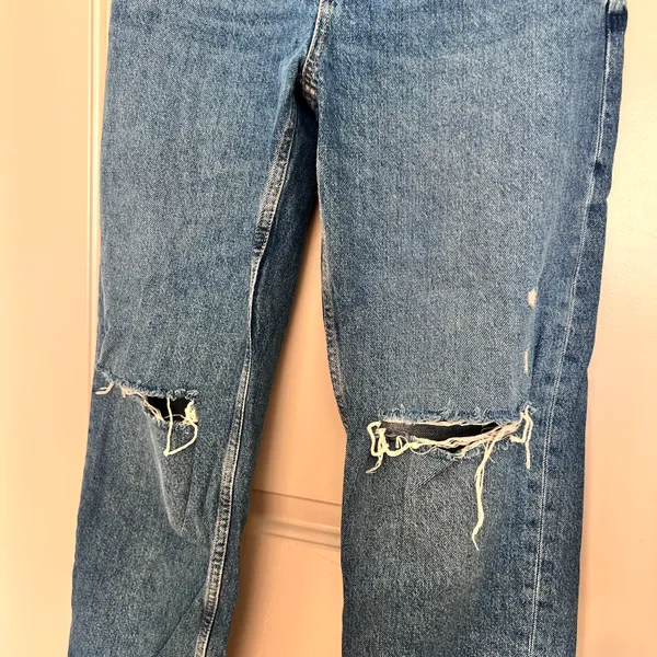 Boyfriend Jeans. Size 2 US - Image 4