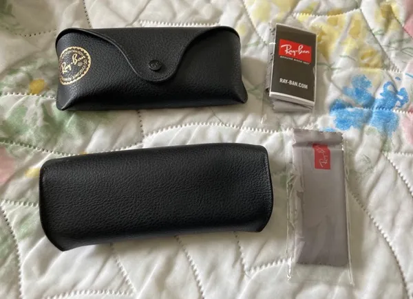 Ray-Ban Glasses Case - Image 3