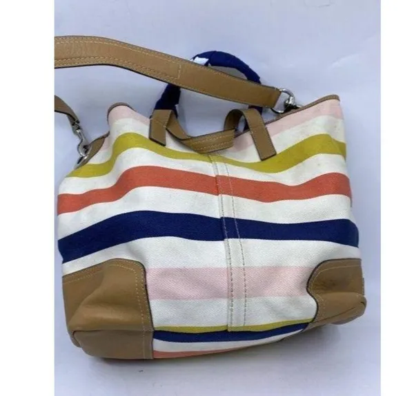 coach tote w shoulder w add on looney tunes tie mu - Image 4