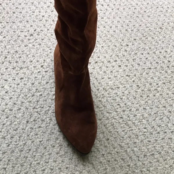Great brown leather suede boots. Size 7 1/2. BNWT. - Image 6