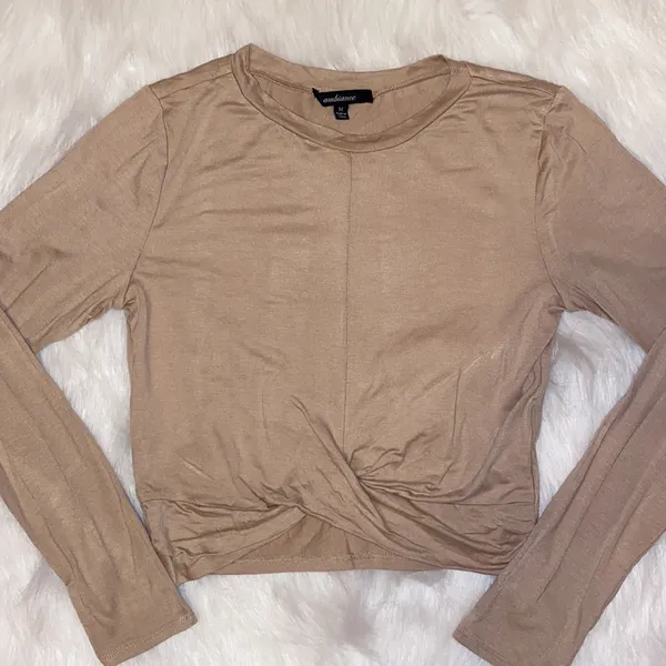 Ambiance Tan Front Twist Long Sleeve Crop Top Size M - Image 2