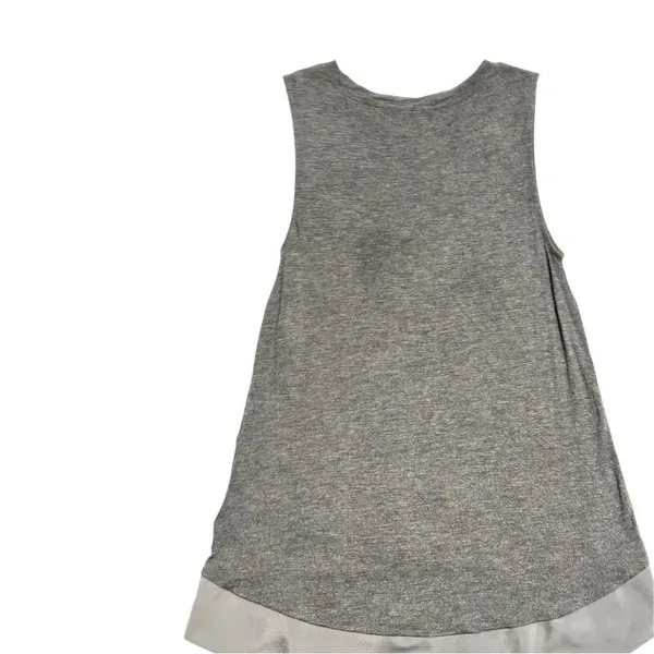 Banana Republic Grey Sleeveless Flounce-Hem Tank Top Size X-Small - Image 4