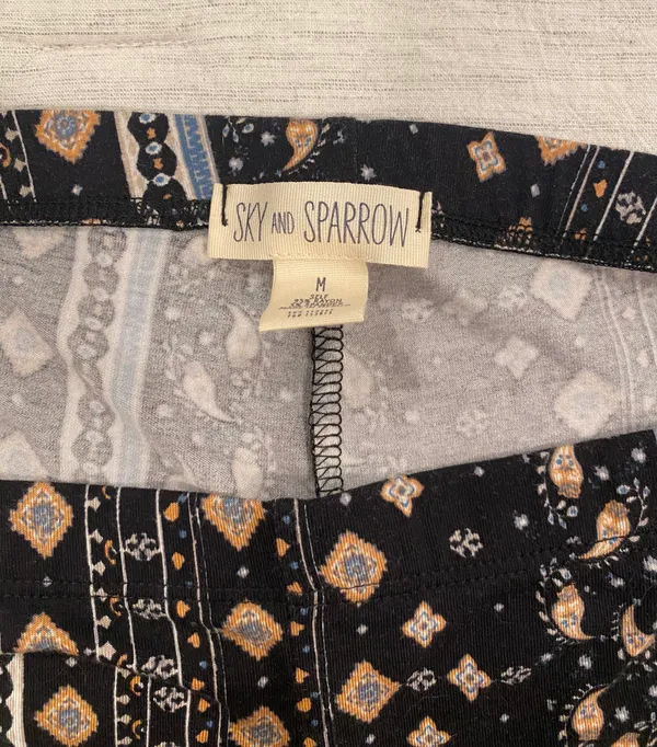 Sky And Sparrow Patterned Flare Pants - Image 6