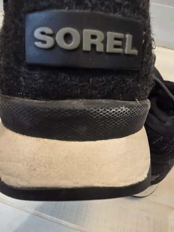 {10} SOREL Kinetic 5.5 Knit Lace Up Low Top Sneaker Women's Gray Black - Image 4