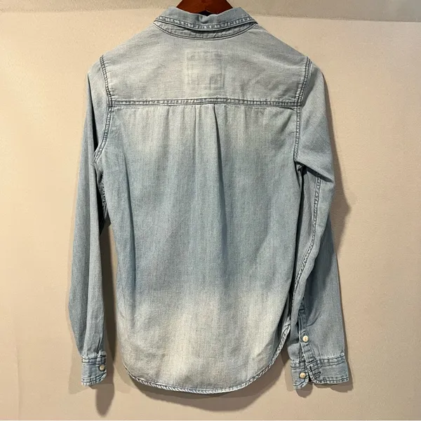 Abercrombie & Fitch Blue Denim Shirt - Image 2