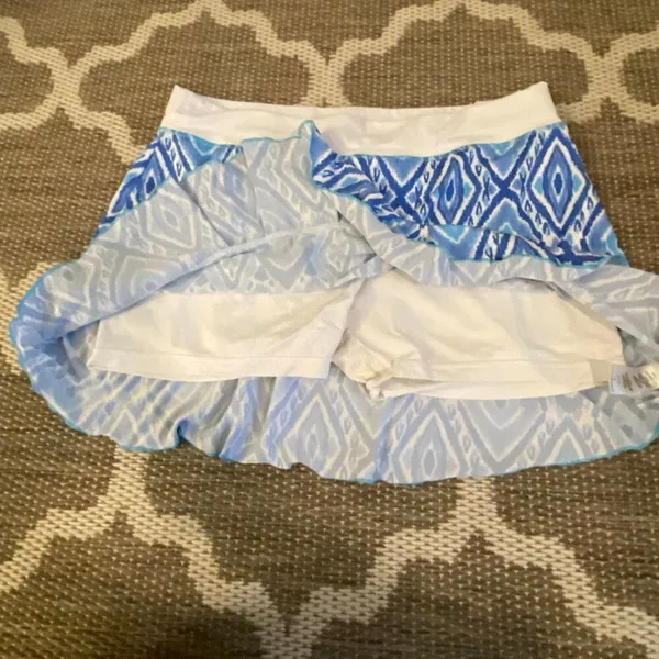 Sofibella tennis skirt, women’s size XL - Image 3