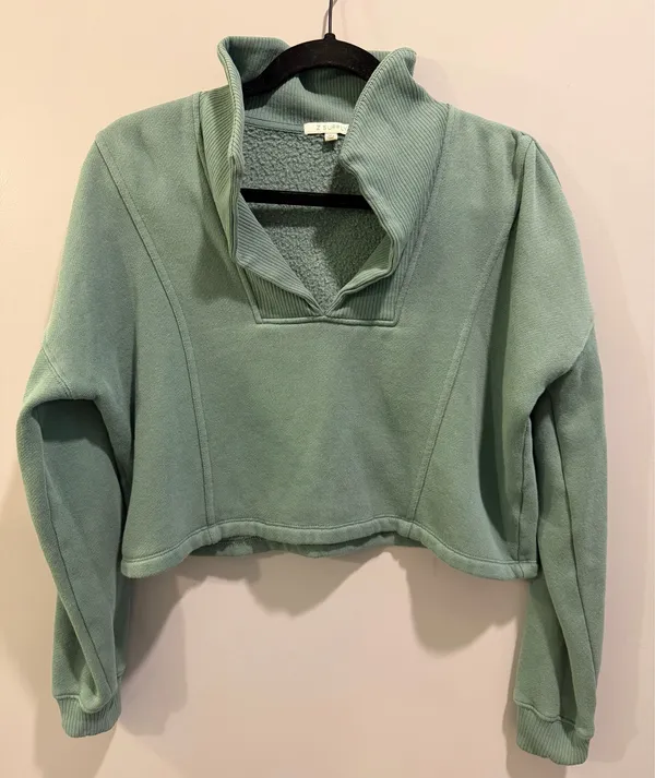 Z Supply Soho Fleece Cropped Relaxed Fit Collared Sweatshirt Calypso Green - Image 6