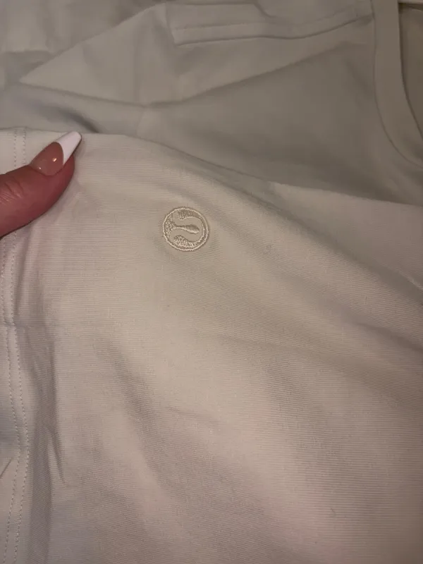 Lulumari nwot lululemon organic cotton long sleeve crew neck shirt - Image 5