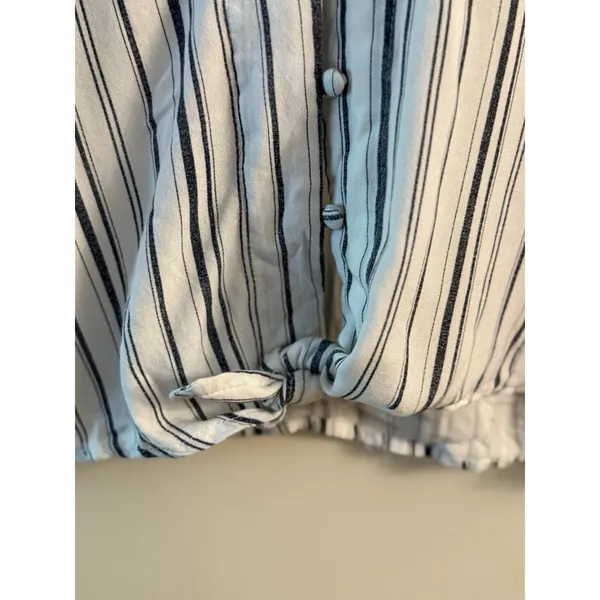 Sim And Sam Womens‎ White Blue Striped 100% Rayon Size Medium - Image 4