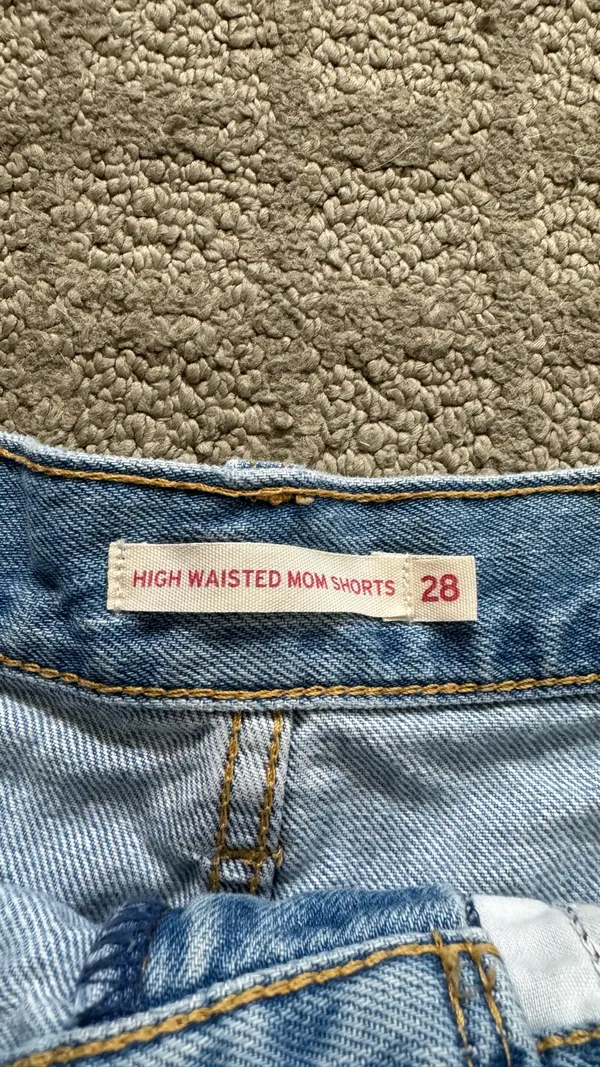 Levi’s Shorts High-Rise - Image 2