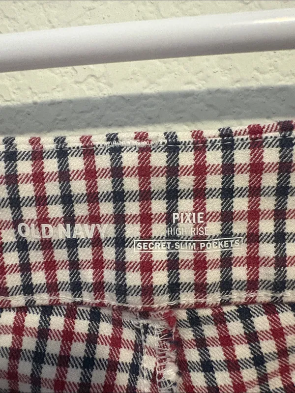 Old Navy Red,White, and black Gingham pixie high rise secret slim pocket pants 6 - Image 2