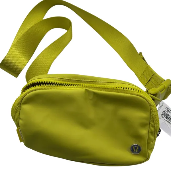 Lululemon Everywhere Belt Bag Neon Green Chartreuse Fanny Pack‎ Rare Color Y2K - Image 10