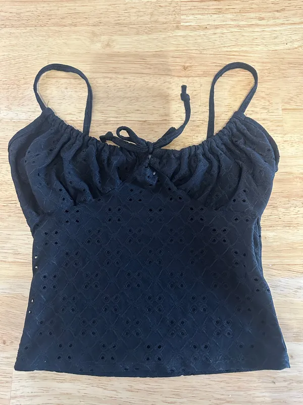 Front tie Lace top Black - Image 2
