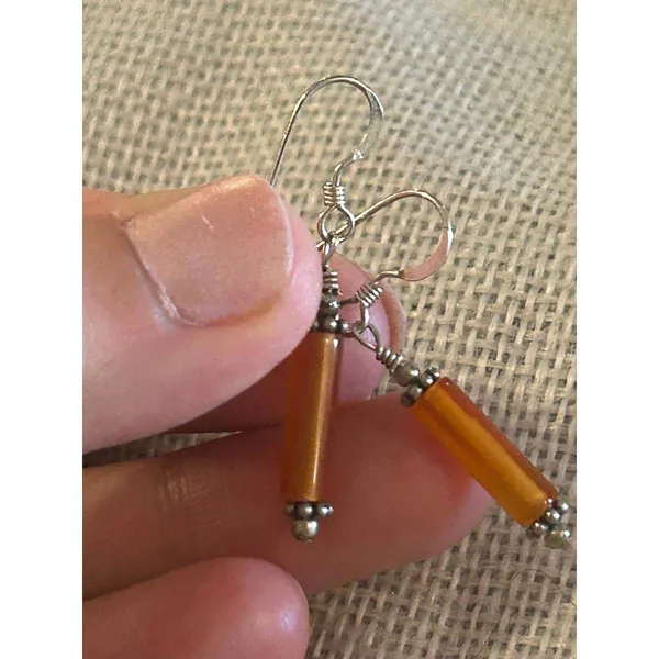 Lot a604 1 1/4 inch long 925 sterling silver earrings - Image 2