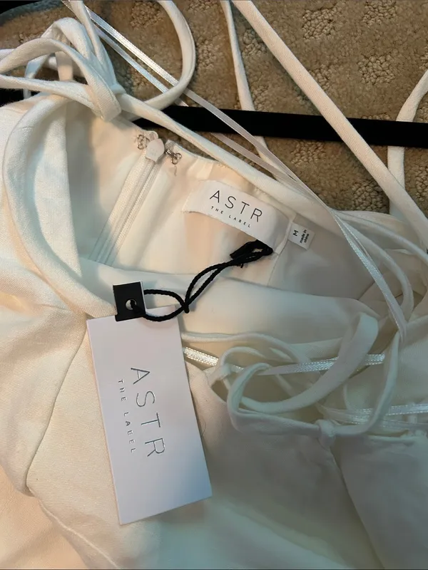 NWT ASTR The Label Brayden White Linen Blend Midi Dress Bridal Shower, Medium - Image 7