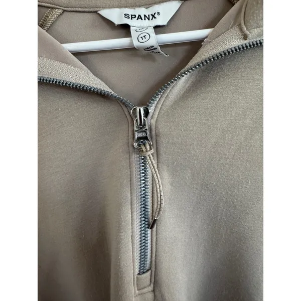 Spanx‎ beige Air Essentials zip pullover size 1x - Image 3
