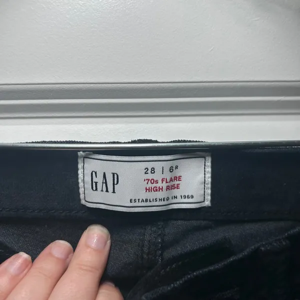 Gap 70s Flare High Rise Absolute Black Corduroy Pants 28 6R Retro Boho minimal - Image 3