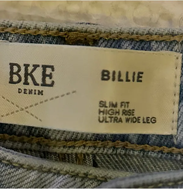BKE Jeans - Image 2