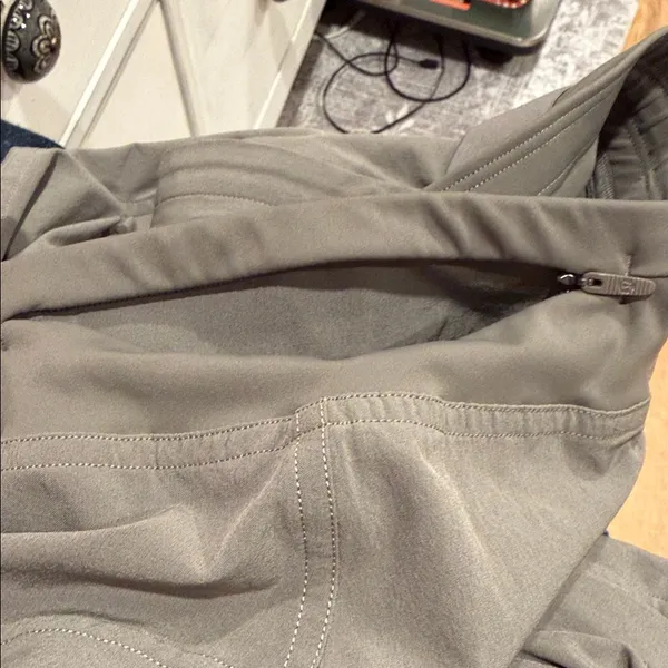 lululemon athletica Greige Track‎ Pants size 10 women - Image 8