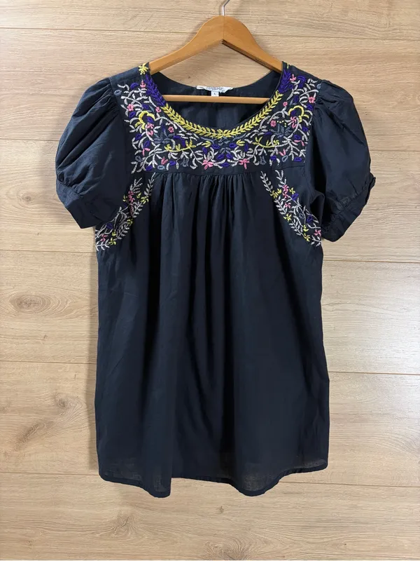 TRAMP Women’s embroidered Peasant Top Large Black - Image 4