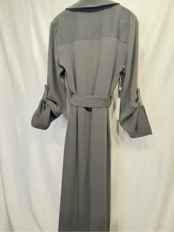 NWT Aritzia Babaton Kahlo Robe - Coal Gray- size Small - Image 4